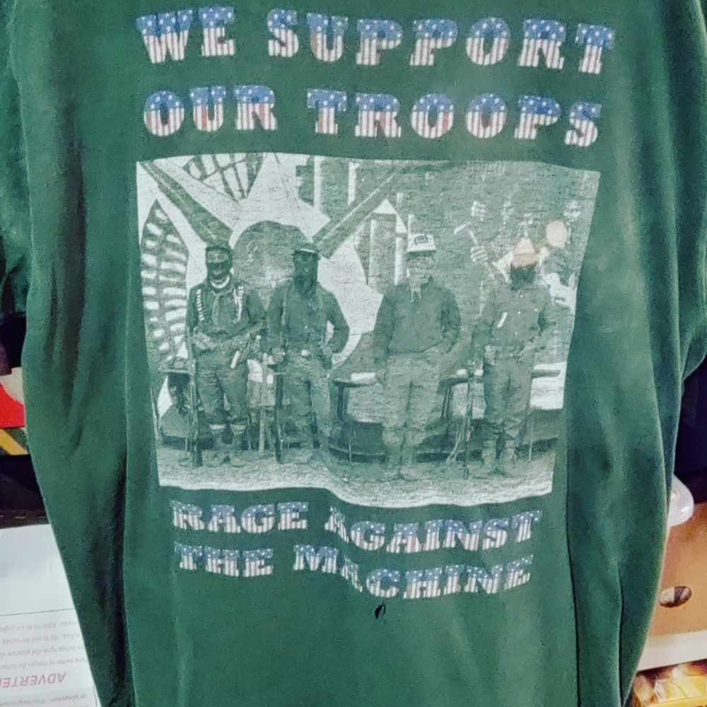 Vintage 1996 rage against the machine t-shirt